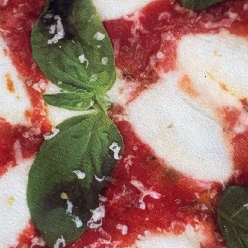 3D-Margherita-Pizza-Kissen