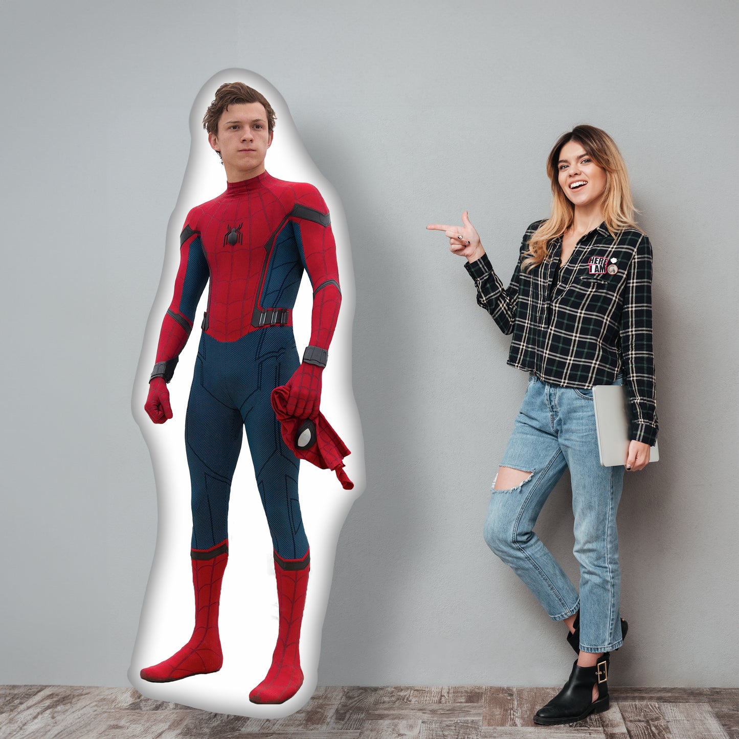 Kissen in Spider-Man-Form