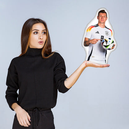 Toni Kroos Pillow A Classic Choice for Football Fans